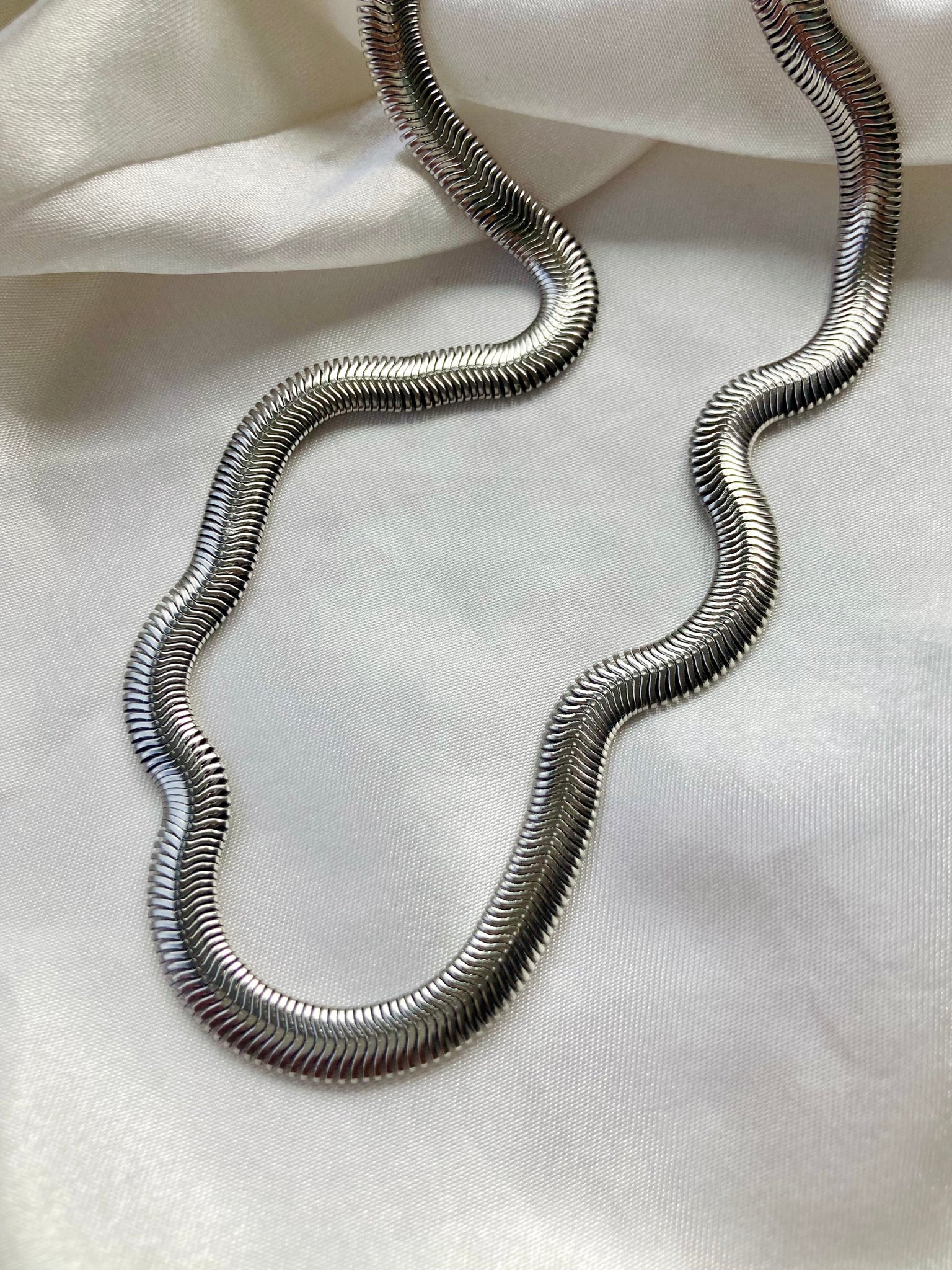 COLLAR SNAKE ACERO