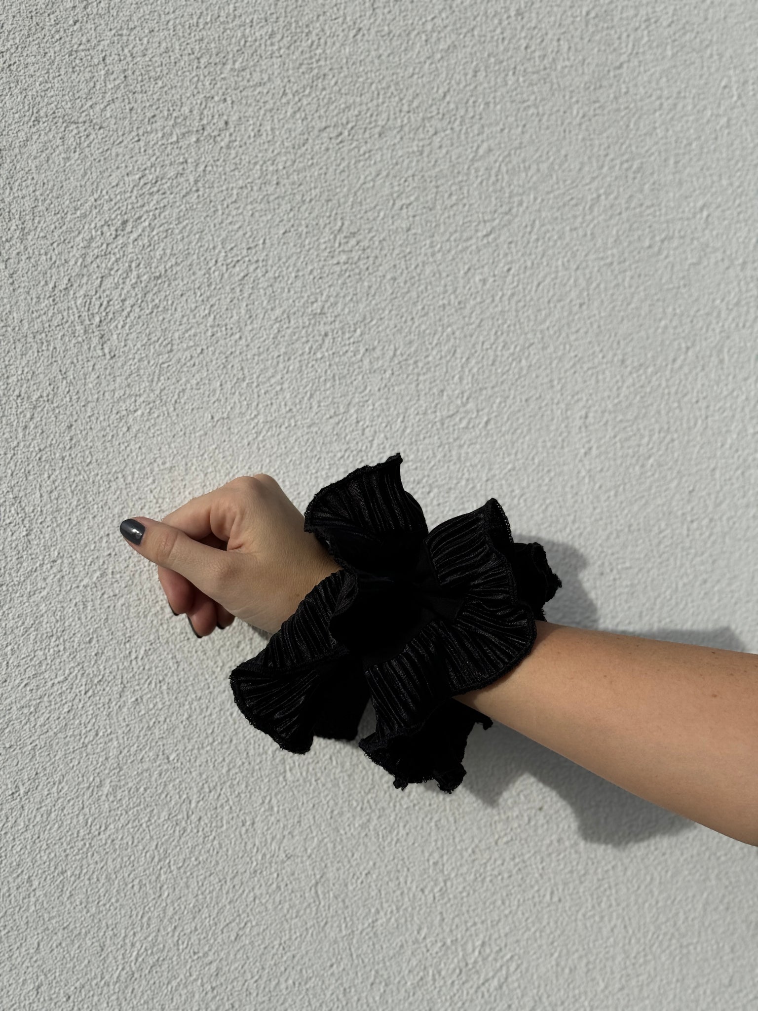 SCRUNCHIE NEGRO RAZO