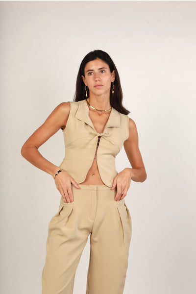 PANTALÓN PINZAS CAMILLE BEIGE