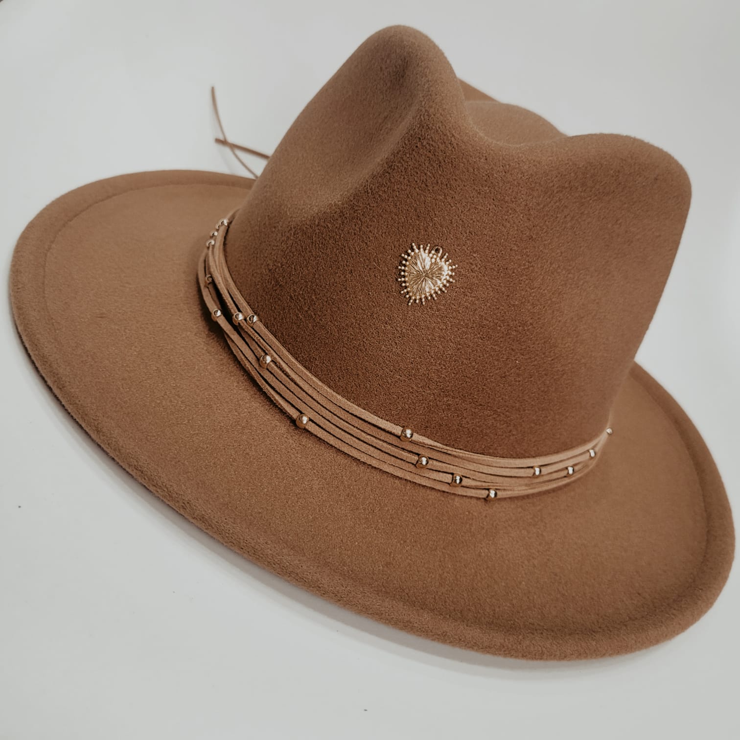 SOMBRERO CAMEL AZUCENA